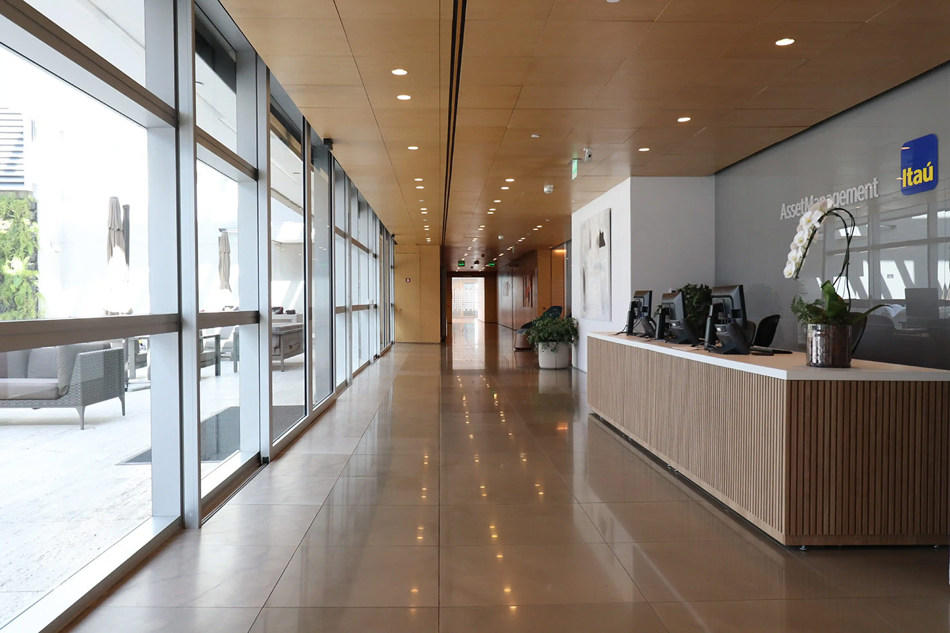 Hall / Recepção 83